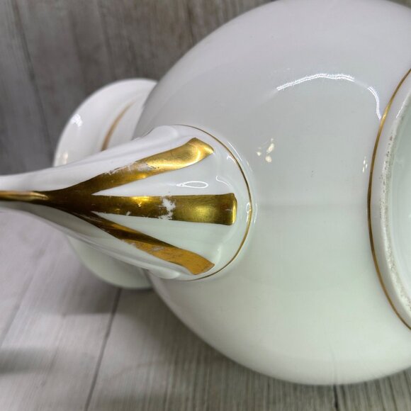 Vtg B&D Porcelain White Tea Pot with Gold Accents Handle Spout Lid 10" Tall - Picture 6 of 15